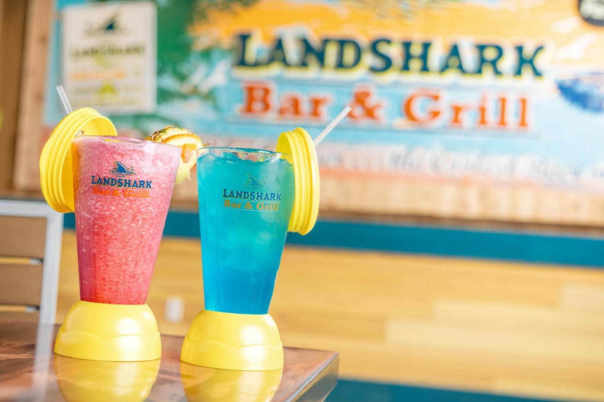Margaritaville Resort Cape Cod Hyannis Exteriör bild